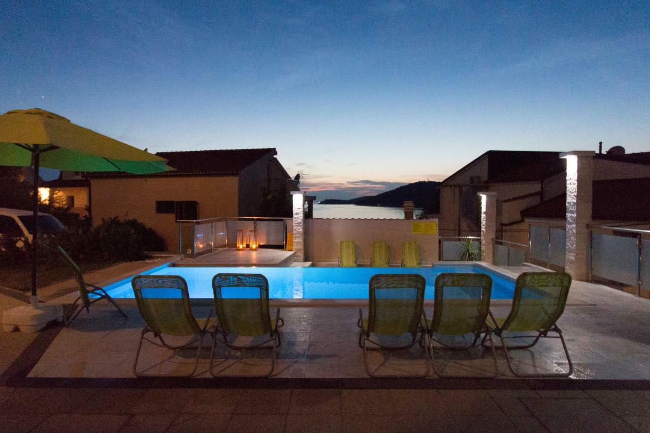 Sunset Apartment